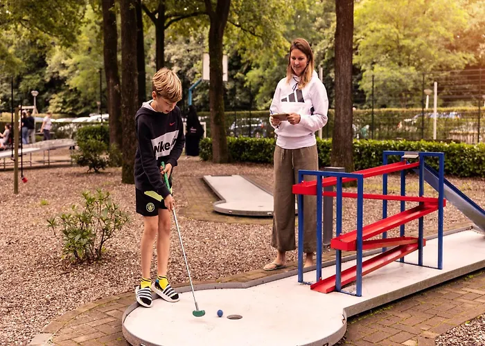 Ferienhaus Woodland Retreat W Fireplace Putten